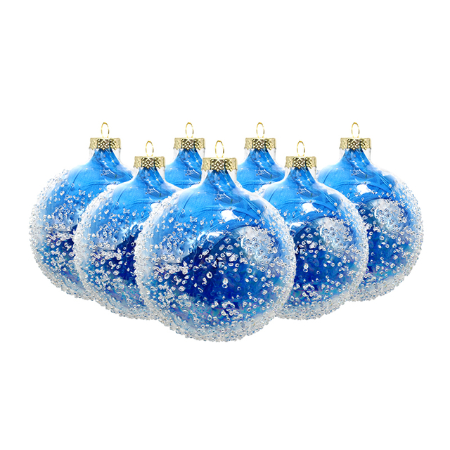 Adoráveis ​​​​bolas decorativas de Natal penduradas 